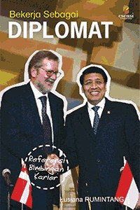 Bekeja Sebagai Diplomat